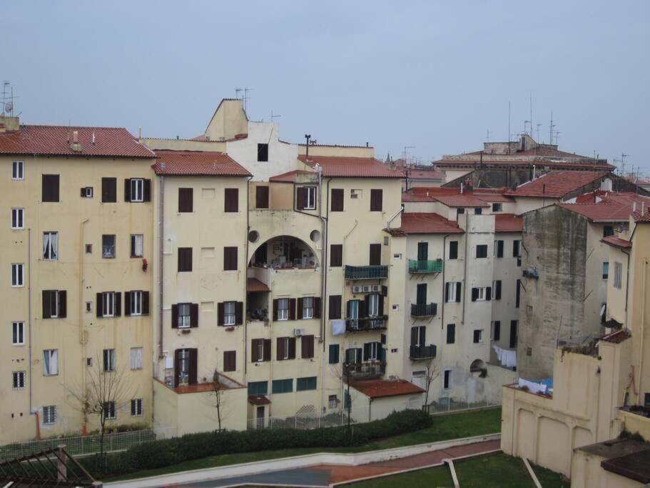 Centro Citta Con Le Comodita Livorno Eksteriør billede